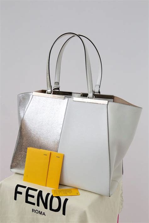 shopper fendi pelle bianca logo|vintage fendi handbags sale.